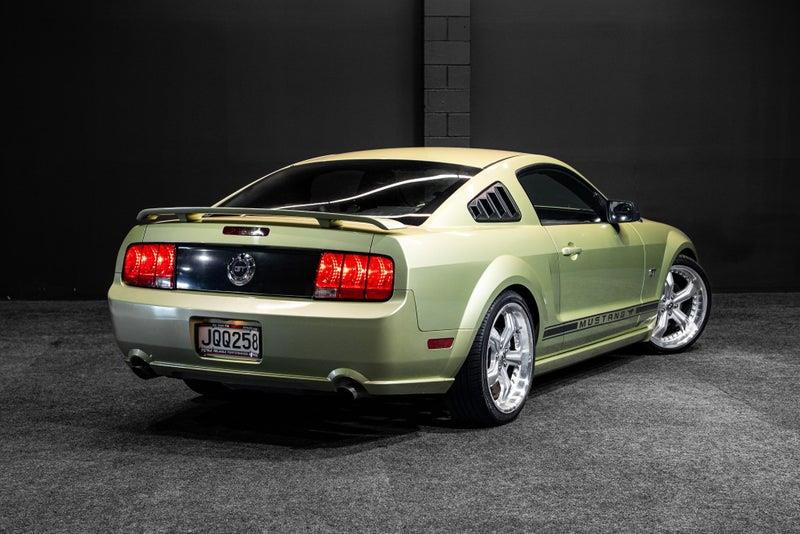 2005 Ford Mustang