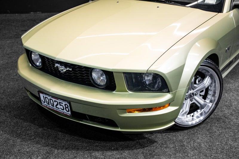 2005 Ford Mustang