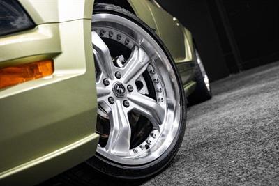 2005 Ford Mustang - Thumbnail