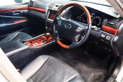 2006 Lexus LS 460 - Thumbnail