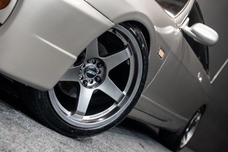 1996 Nissan Skyline