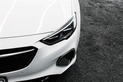 2018 Holden Commodore - Thumbnail