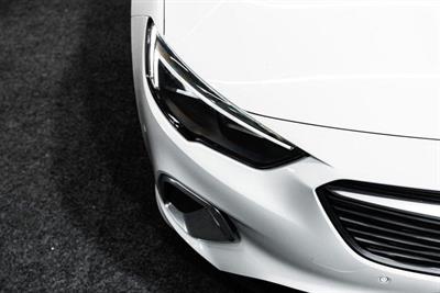 2018 Holden Commodore - Thumbnail