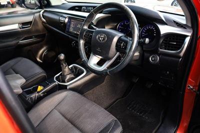 2015 Toyota Hilux - Thumbnail