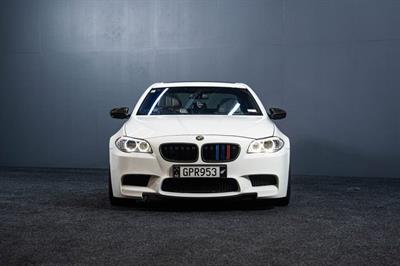 2012 BMW M5 - Thumbnail