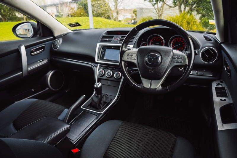 2008 Mazda Atenza