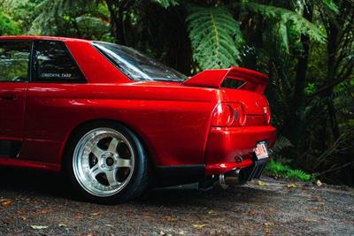 1992 Nissan Skyline - Thumbnail