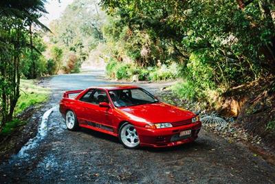 1992 Nissan Skyline - Thumbnail
