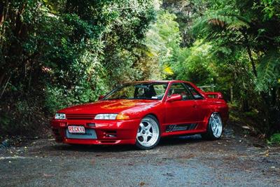 1992 Nissan Skyline - Thumbnail