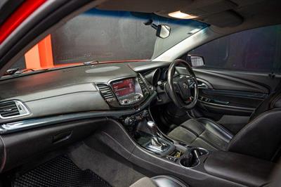 2016 Holden Commodore - Thumbnail