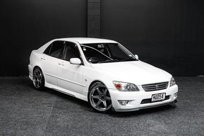 1999 Toyota Altezza - Thumbnail