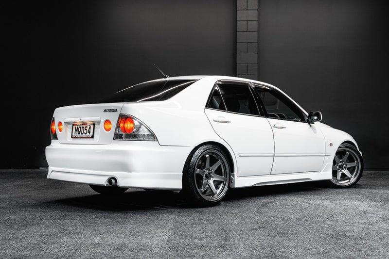1999 Toyota Altezza