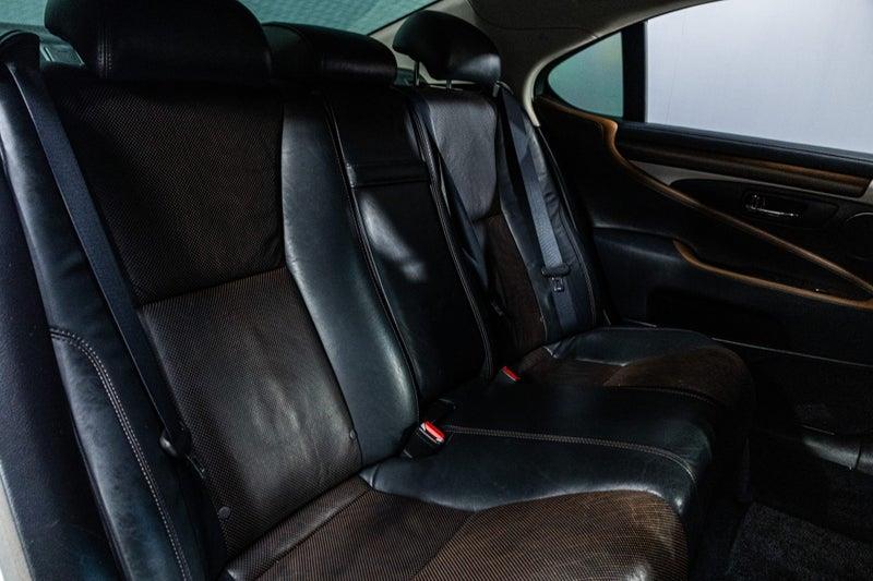2015 Lexus LS 460