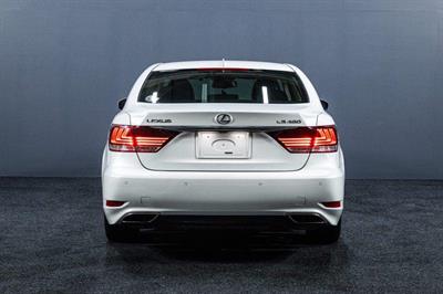 2015 Lexus LS 460 - Thumbnail