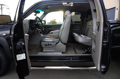 2003 Chevrolet Silverado - Thumbnail