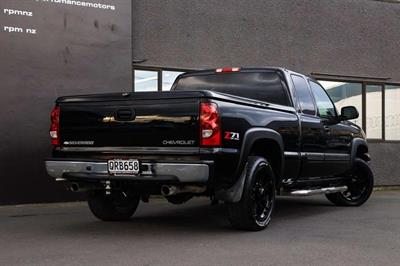2003 Chevrolet Silverado - Thumbnail