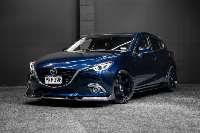2013 Mazda Axela