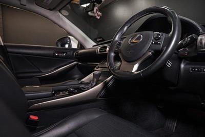 2013 Lexus IS 250 - Thumbnail