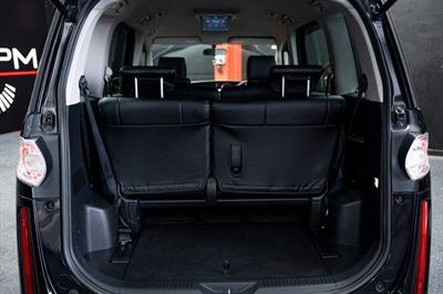 2010 Mazda BIANTE - Thumbnail