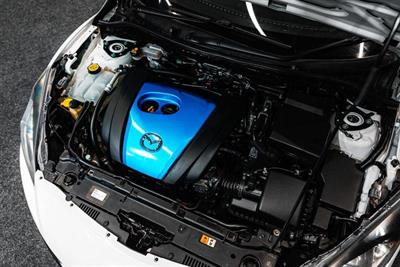 2012 Mazda Axela - Thumbnail