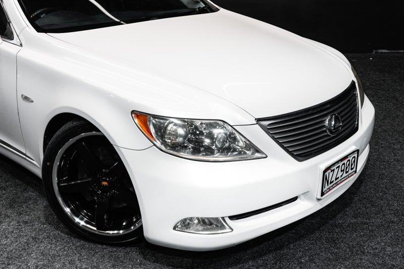 2007 Lexus LS 460