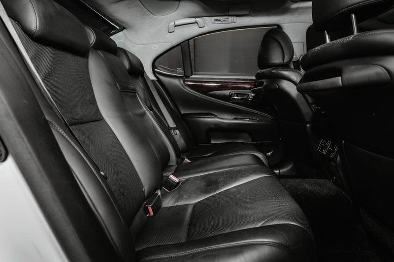 2007 Lexus LS 460