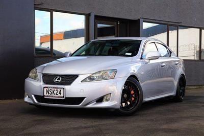 2005 Lexus IS 350