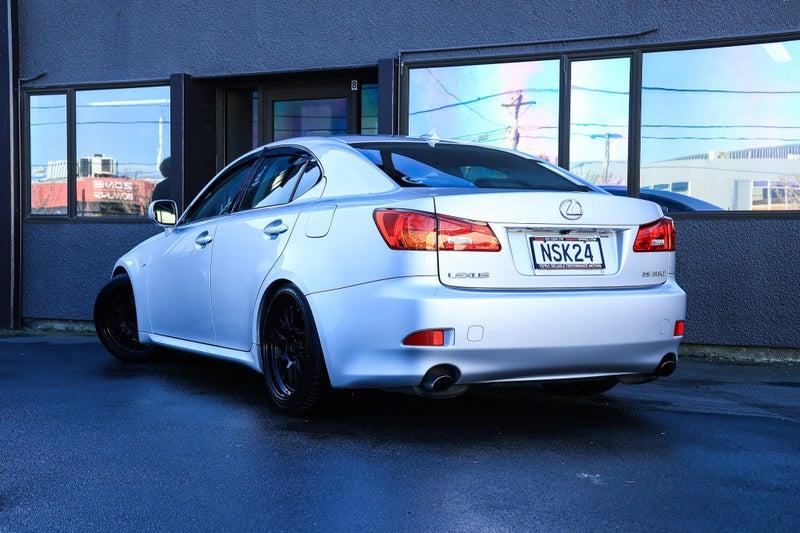 2005 Lexus IS 350