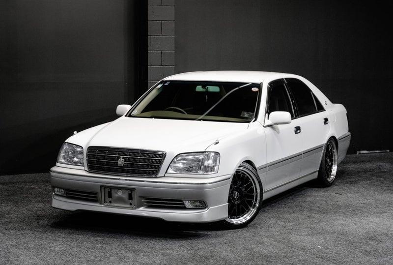 2002 Toyota Crown