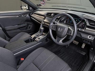 2018 Honda Civic - Thumbnail