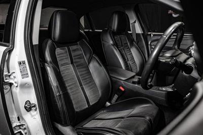 2018 Holden Commodore - Thumbnail