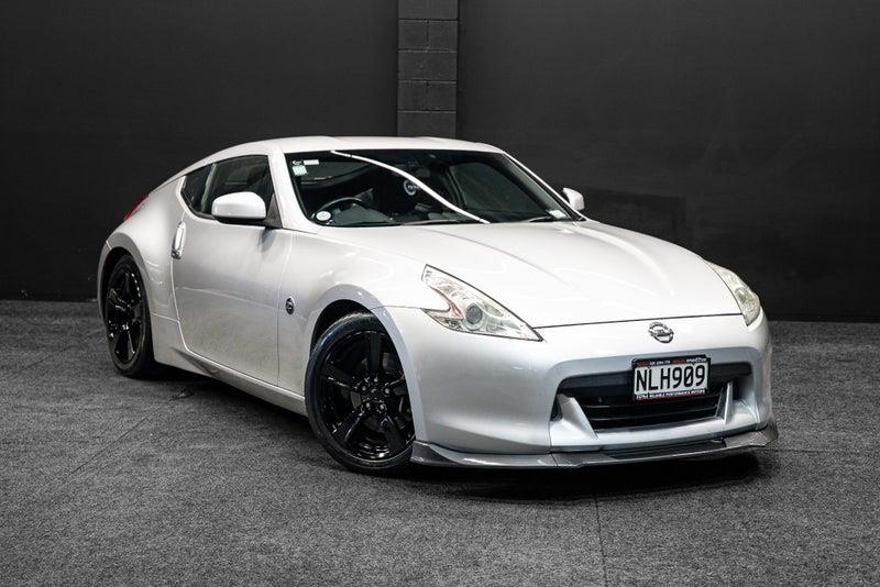 2010 Nissan Fairlady