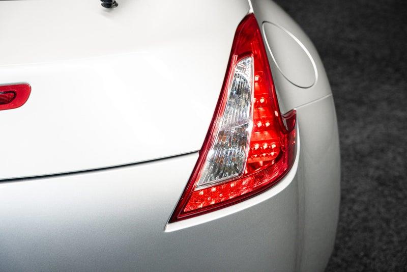 2010 Nissan Fairlady