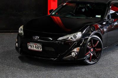 2016 Toyota 86 - Thumbnail