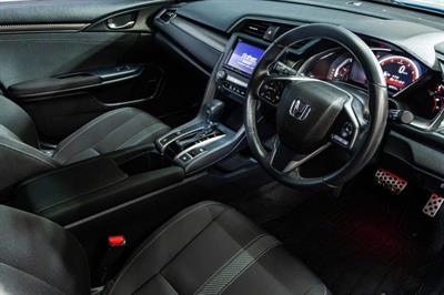2017 Honda Civic - Thumbnail