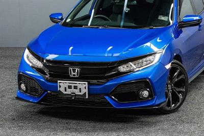 2017 Honda Civic - Thumbnail