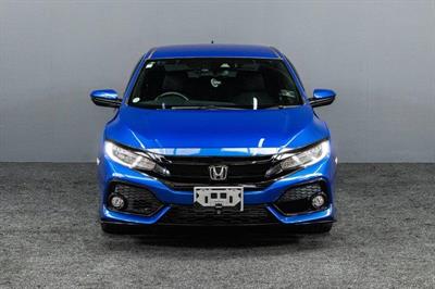 2017 Honda Civic - Thumbnail