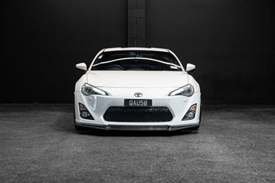 2013 Toyota 86 - Thumbnail