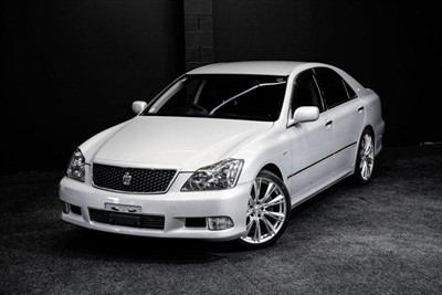 2005 Toyota Crown