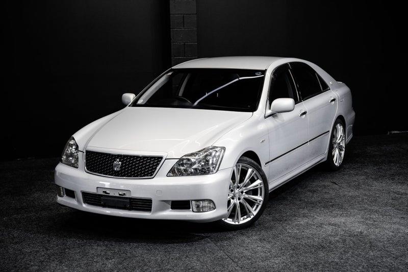 2005 Toyota Crown