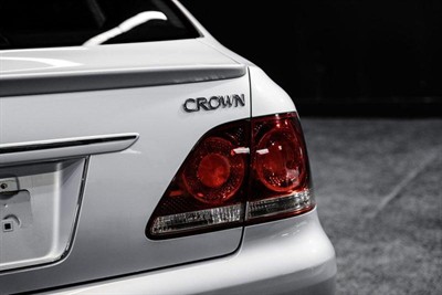 2005 Toyota Crown - Thumbnail