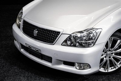 2005 Toyota Crown - Thumbnail