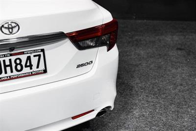 2012 Toyota MARK-X - Thumbnail