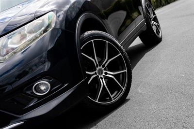 2014 Nissan X-TRAIL - Thumbnail