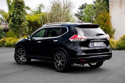 2014 Nissan X-TRAIL - Thumbnail