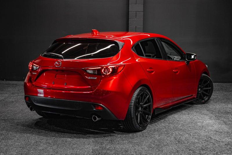 2014 Mazda Axela