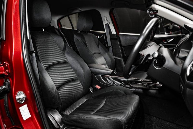 2014 Mazda Axela