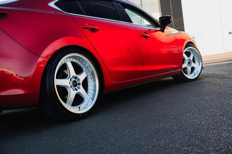 2016 Mazda Atenza