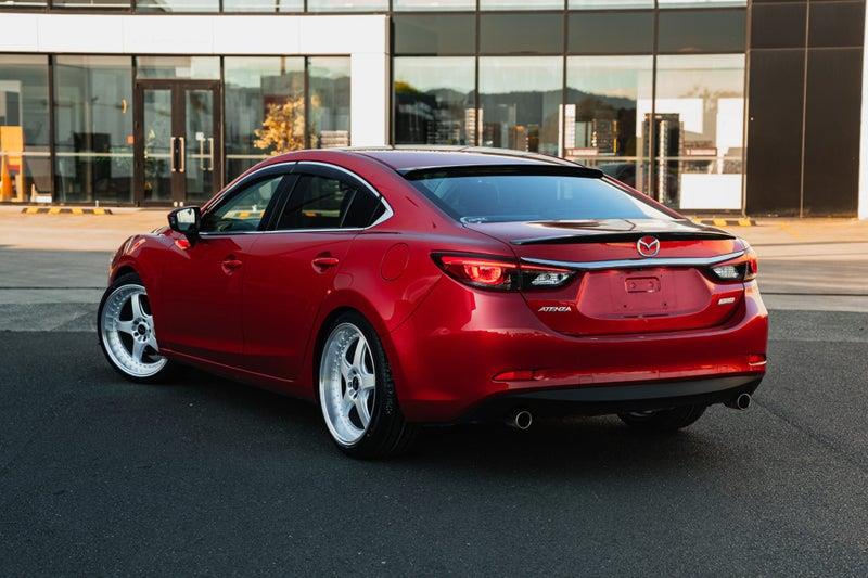 2016 Mazda Atenza