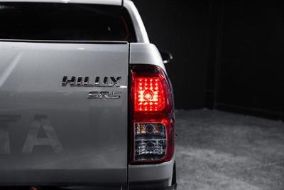 2016 Toyota Hilux - Thumbnail